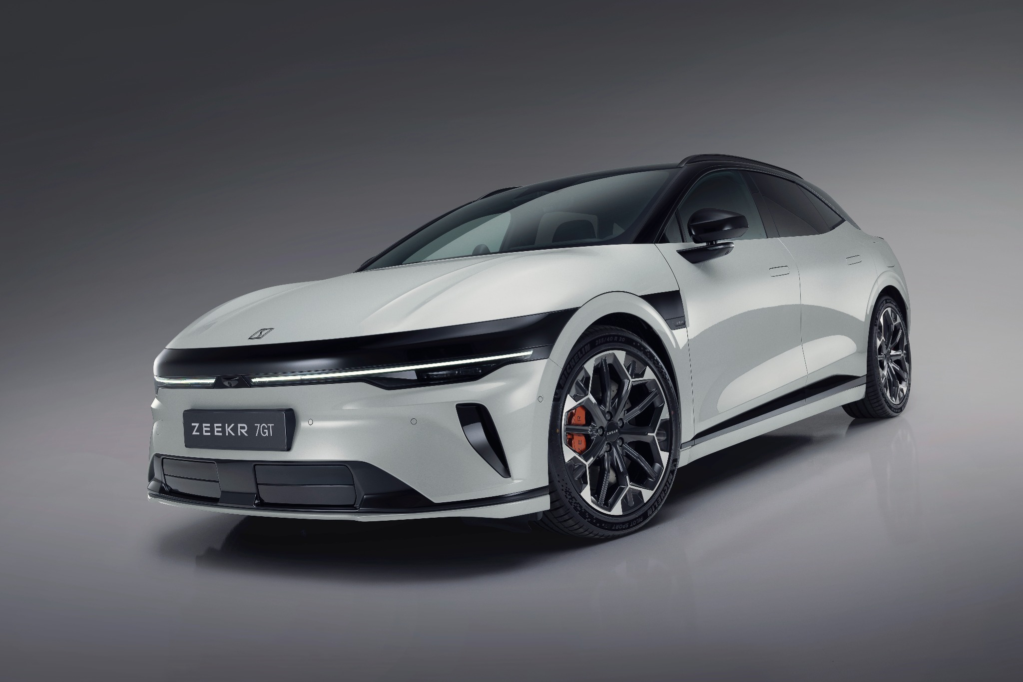 Zeekr 007